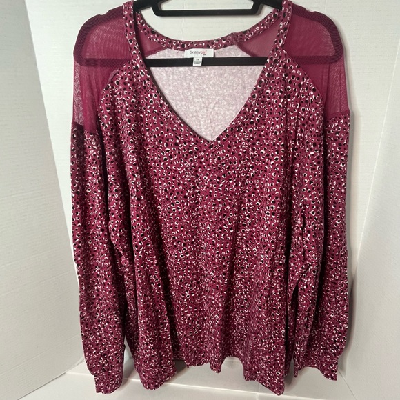 Skinnygirl Tops - SkinnyGirl Mesh Shoulder Long Sleeve V-Neck Berry Sweatshirt Blouse Size 3X New!